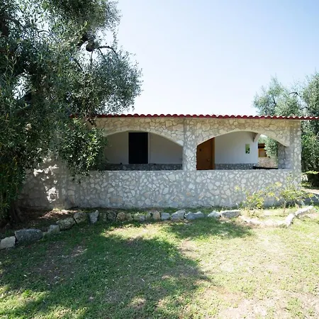 Bed & Breakfast Coppola Rossa Relax Vieste