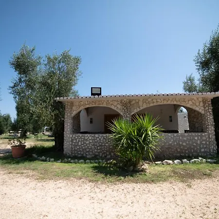 Bed and Breakfast Coppola Rossa Relax Βιέστε