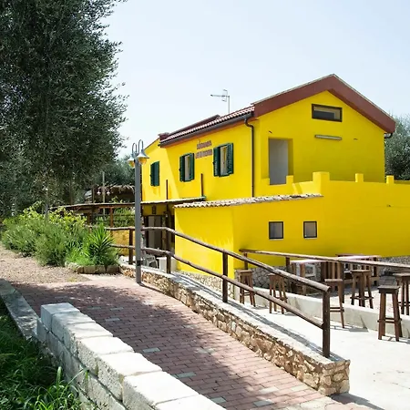 Coppola Rossa Relax Bed & Breakfast Vieste