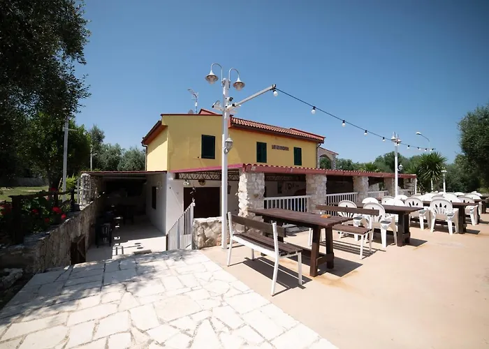 Coppola Rossa Relax Alojamento de Acomodação e Pequeno-almoço Vieste